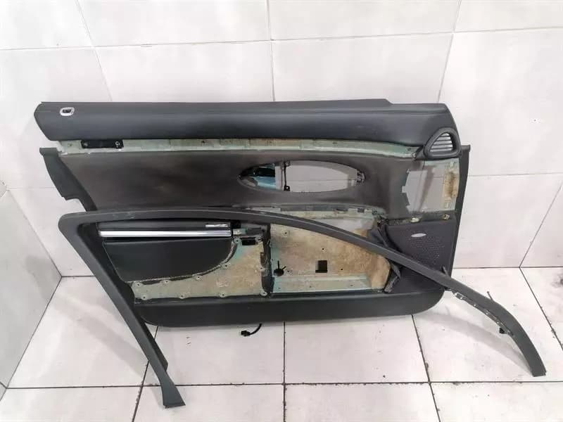 MAYBACH Maybach 62 V240 door card front left A2407204570 door panel front left 9D78