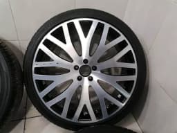 MAYBACH Maybach Bentley Audi Mercedes Alloy Wheel Kahn R22 RSF 952 9.5x22 Alloy Wheel — thumbnail 8