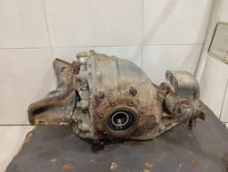 MAYBACH Maybach 62 V240 Rear Diff A2403501414 Rear Differential 2.82 — thumbnail 1