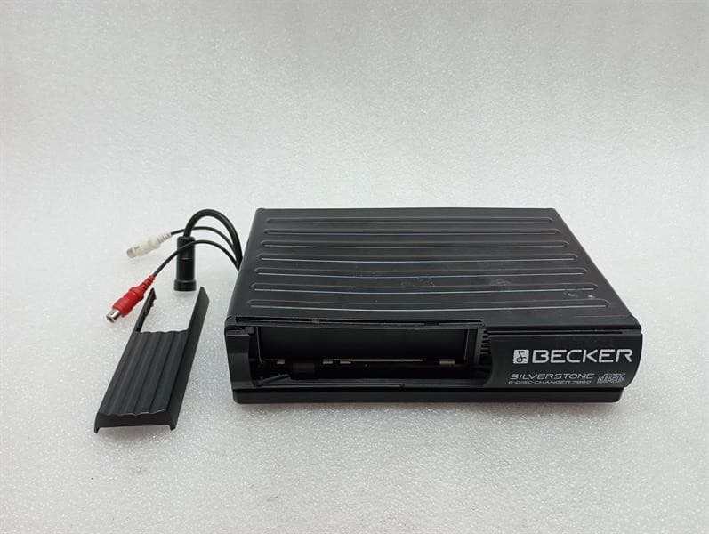 FERRARI FERRARI 612 Scaglietti F137 CD changer 020652 CD-Wechsler DEFECTS BE7860