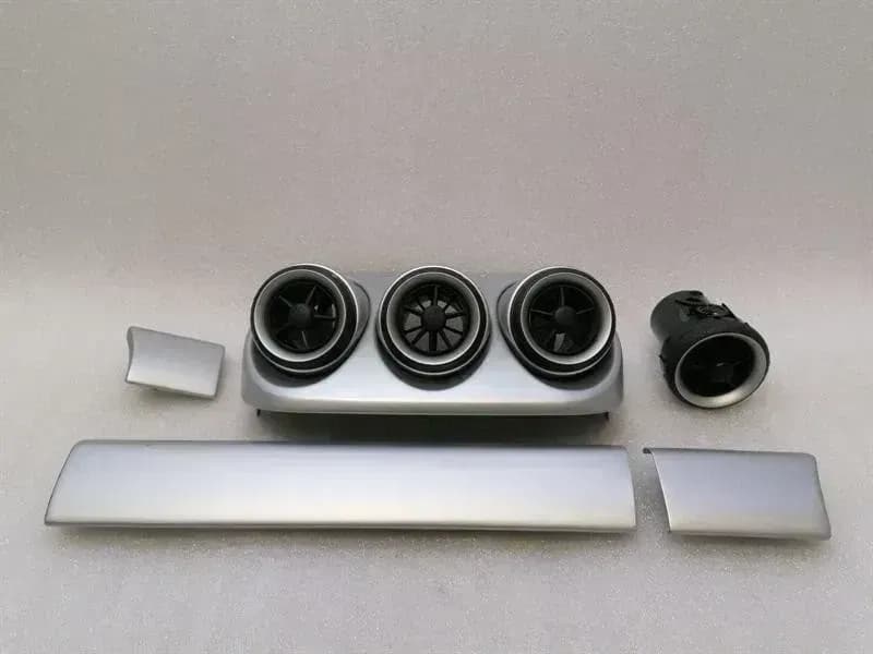 FERRARI FERRARI 612 SCAGLIETTI F137 AIR VENT SET 68316000 RIGHT HAND DRIVE RHD