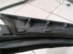 FERRARI Ferrari 612 Scaglietti F137 Door Seal 66867700 L+R WITH DEFECTS Door Seals — thumbnail 5