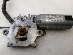 MAYBACH MAYBACH 57 W240 Sun Roof Engine A2408202842 Sunroof Engine — thumbnail 4