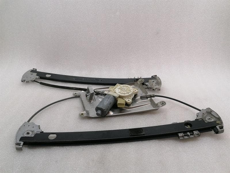 MAYBACH MAYBACH 57 W240 Right Front Door Winder A2407200846 Front Right Window