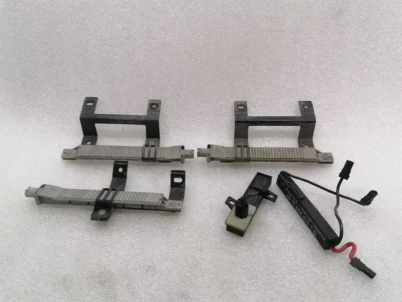 MAYBACH MAYBACH 57 W240 Aerial / Antenna Set A0018274801 Antenna Set
