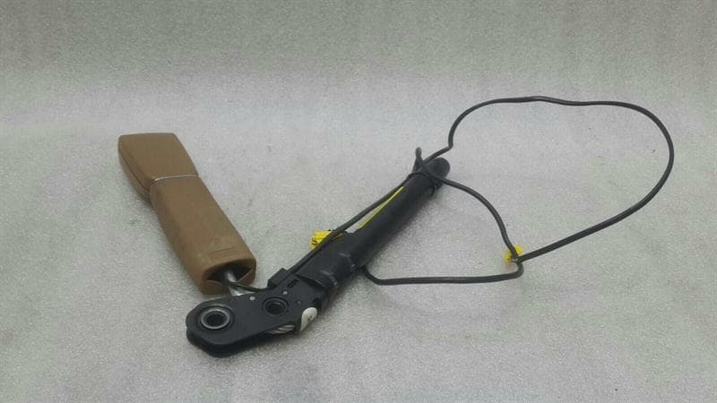 Mercedes S-Class W221 Right Seatbelt Tensioner A2218601469 Seat Belt Tensioner Right