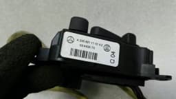 MERCEDES-BENZ Mercedes SL R230 left seat switch A2308211151 seat switch left heating memory — thumbnail 8