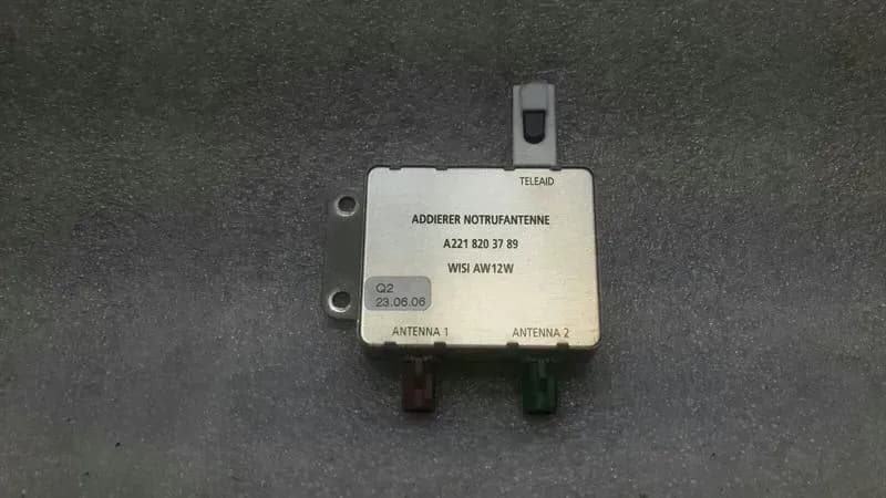 Mercedes S-Class W221 Aerial / Antenna A2218203789 Antenna Booster.