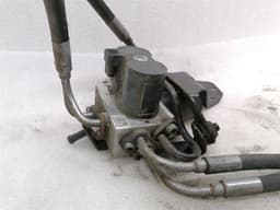 MERCEDES-BENZ Mercedes CL W216 W221 Rear ABC Hydraulic Valve A2213200358 Hydraulic Valve — thumbnail 4