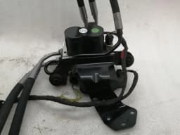 MERCEDES-BENZ Mercedes W221 rear ABC suspension valve A2213201058 rear air suspension valve — thumbnail 6