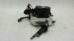 MERCEDES-BENZ Mercedes S W221 rear ABC hydraulic valve A2213200358 hydraulic valve ABC S600 — thumbnail 1