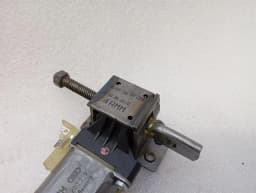 MERCEDES-BENZ Mercedes S-class W221 rear seat engine set seat rear engine set S600 — thumbnail 4