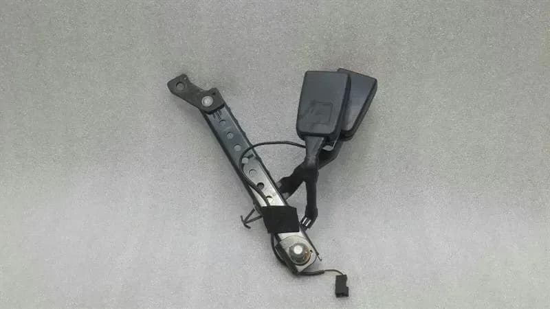 Mercedes S-Class W221 Belt Buckle A2218601269 Belt Buckle.