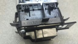 MERCEDES-BENZ Mercedes S-Class W221 Window Switch A2218201710 Window Regulator Switch. — thumbnail 3