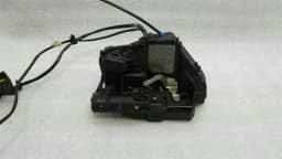 MERCEDES-BENZ Mercedes W219 CLS RLH door lock A2197300735 door lock rear left keyless go — thumbnail 2