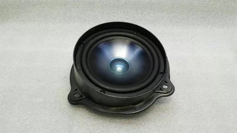 Mercedes W219 CLS55 AMG Left Speaker A2198200102 Speakers Left Logic7 L7 HK