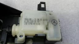 MERCEDES-BENZ Mercedes W219 CLS55 AMG fuel cap actuator A2518200197 fuel flap servomotor — thumbnail 5