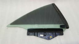 MERCEDES-BENZ Mercedes SL R230 right rear 1/4 glass A2306700210 door window 1/4 rear right — thumbnail 1