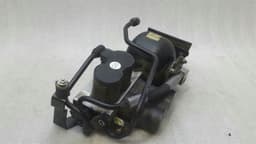 MERCEDES-BENZ Mercedes SL R230 rear ABC valve A2213201058 hydraulic valve ABC rear W221 W216 — thumbnail 2