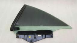 MERCEDES-BENZ Mercedes SL R230 Left Rear 1/4 Glass A2306700110 Door Window 1⁄4 Rear Left — thumbnail 3