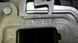 MERCEDES-BENZ Mercedes SL R230 right door lock A2307200835 door lock right — thumbnail 6