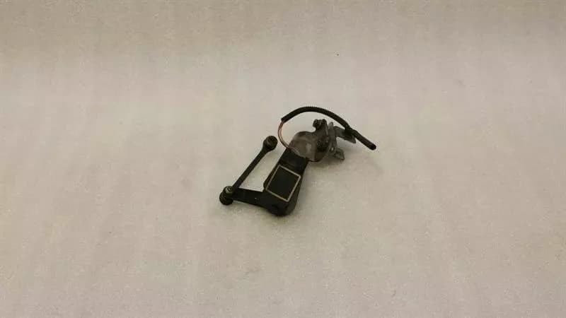 Mercedes SL R230 Level Sensor A0025428818 Suspension Level Sensor