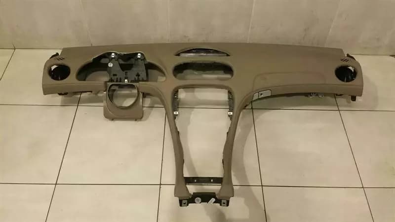 MERCEDES-BENZ Mercedes SL R230 Dashboard A2306805787 Dashboard Dark Pearl 8M67 Leather