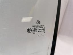 MAYBACH MAYBACH 57 W240 Left Front Door Glass A2407200118 Door Window Front Left — thumbnail 2