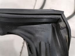 MAYBACH MAYBACH 57 W240 Door Seal FRONT LEFT A2407200178 Door Seals FRONT LEFT — thumbnail 4