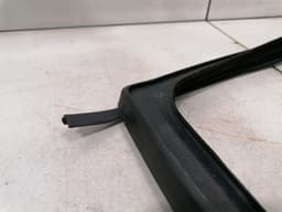 MAYBACH MAYBACH 57 W240 Door Seal A2407300217 Door Seals WINDOW GUIDE RAIL RR — thumbnail 5