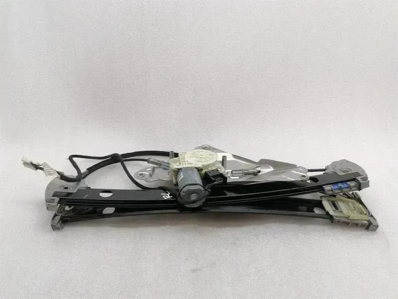 MAYBACH MAYBACH 57 W240 Door Window Motor A2408101723 Power Window Motor