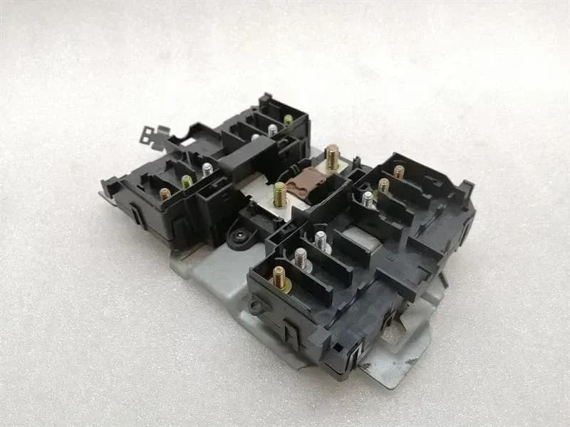 MAYBACH MAYBACH 57 W240 Fuse Box A2405450601 Fuse Box