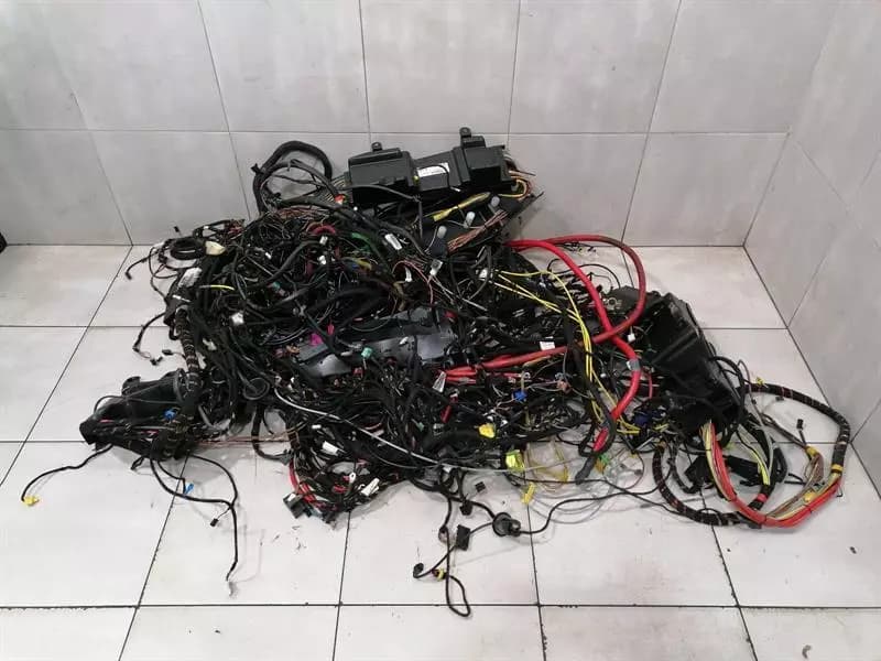 MAYBACH MAYBACH 57 W240 MAIN BODY Wiring Loom A2405400305 Harness