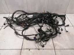 MAYBACH MAYBACH 57 W240 ENGINE BAY Wiring Loom A2405408206 ENGINE ROOM Harness — thumbnail 1