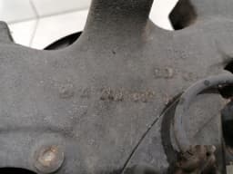MAYBACH MAYBACH 57 W240 Right Front Hub A2403211001 Wheel Bearing Housing Front Right KNUCKLE — thumbnail 5