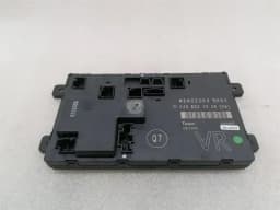 MAYBACH MAYBACH 57 W240 electronic module A2408201026 control unit door door — thumbnail 1