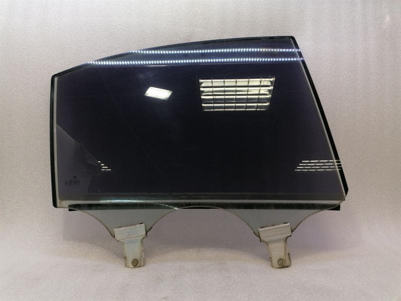 MAYBACH MAYBACH 57 W240 Right Rear Door Glass A2407300418 Door Window Rear Right