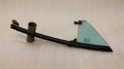 MERCEDES-BENZ Mercedes CLS W219 Left Rear 1/4 Glass A2197301355 Door Window 1/4 Rear Left. — thumbnail 3