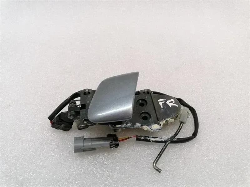 Ferrari 550 Maranello F133 door handle 64715600 RH door handle