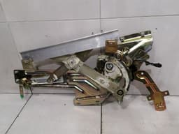 FERRARI Ferrari 550 Maranello F133 Left Front Door Winder 64742900 Window Regulator Left — thumbnail 5