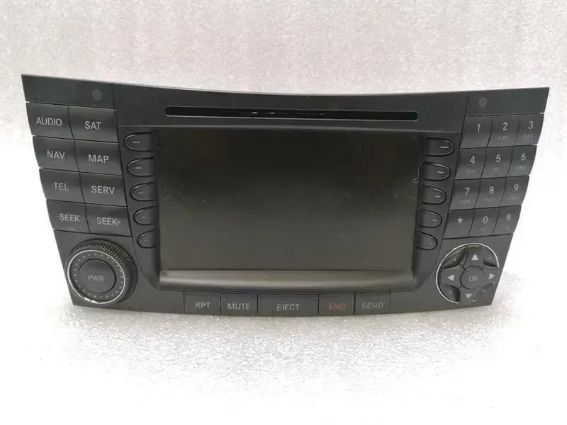 Mercedes CLS W219 Navigation Monitor A2118204397 Sat Nav Display Picture Shirt USA