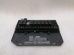 FERRARI Ferrari 550 Maranello F133 Fuse Box 164673 Fuse Box — thumbnail 5