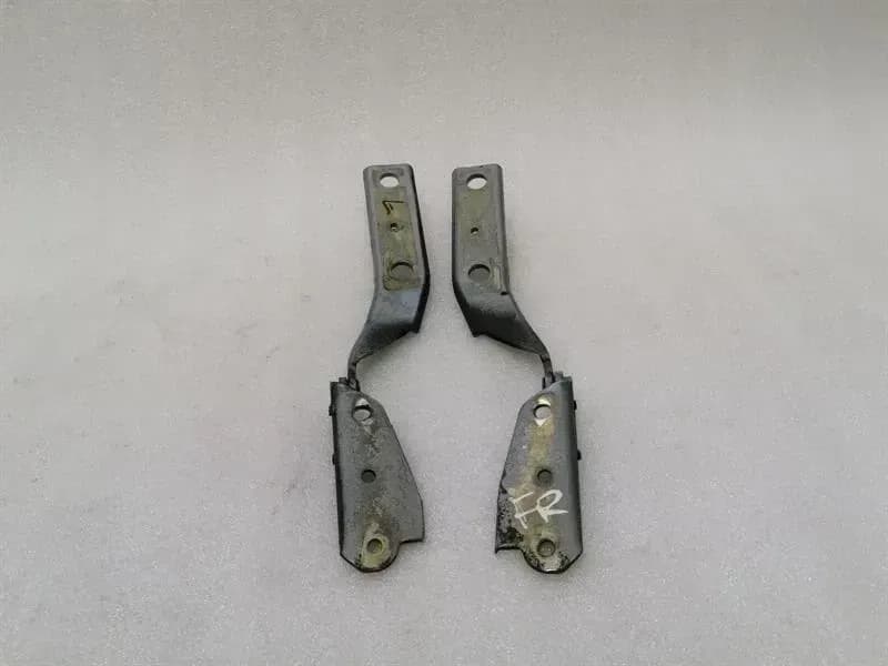 FERRARI FERRARI 550 MARANELLO F133 BONNET HINGE SET 64578200 HOOD HINGE SET