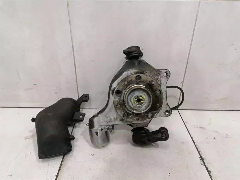 FERRARI Ferrari 550 Maranello F133 Left Front Hub 176185 Wheel Bearing Housing Front Left