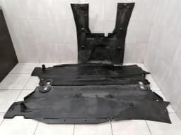 FERRARI Ferrari 550 Maranello F133 Undertray 64678900 Underbody Trim — thumbnail 5