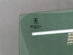 FERRARI Ferrari 550 Maranello F133 right front door glass 64573500 door glass right — thumbnail 2