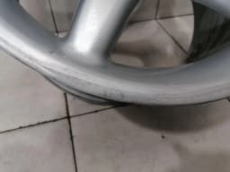 FERRARI Ferrari 550 Maranello F133 Alloy Wheel 179379 Rear 10.5J X 18 Alloy Wheel — thumbnail 5
