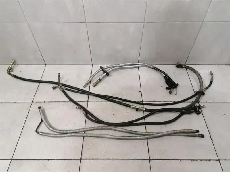 FERRARI Ferrari 550 F133 A/C Pipe 6523700 RHD Air Conditioning Line Air Conditioning Right Hand Drive