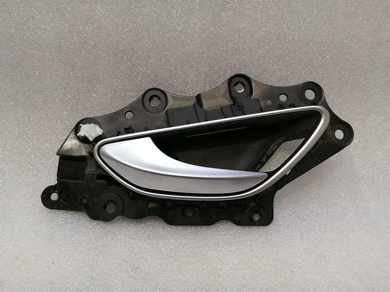 Mercedes S-Class W222 FLH Door Inner Handle A2227600161 Interior Door Handle Front Li