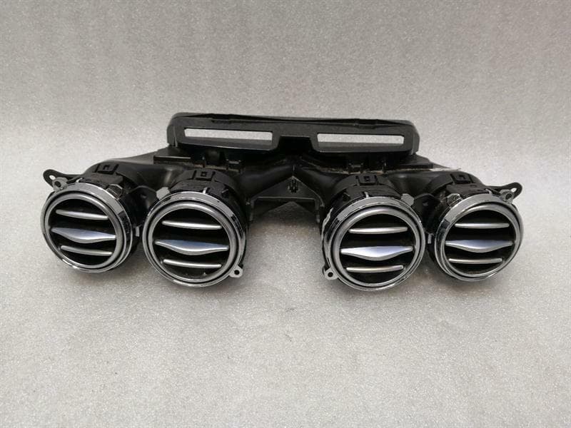 Mercedes W222 Centre Air Vent A2228300754 Ventilation Nozzle Vent Grille Centre